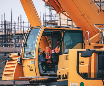 ’s medical certifications are trusted by American clients.